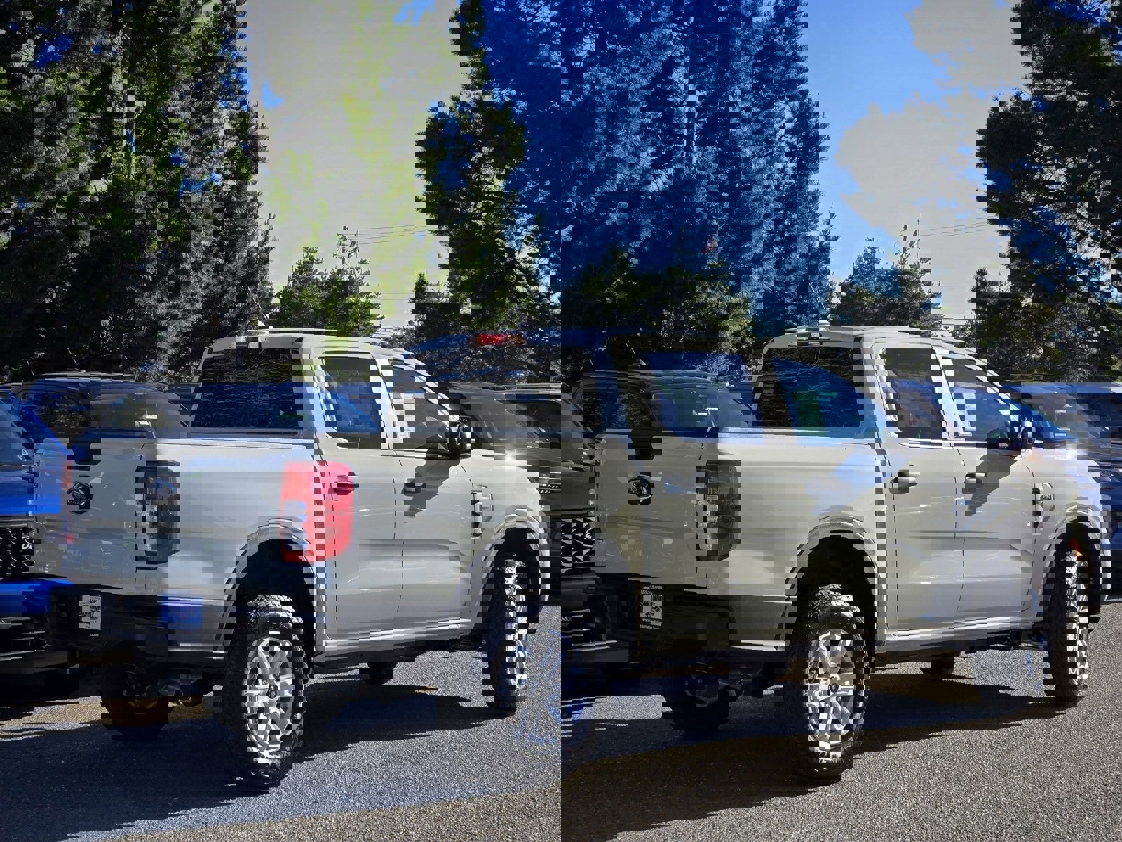 New 2025 Ford Ranger XL w/ Trailer Tow Package image 4