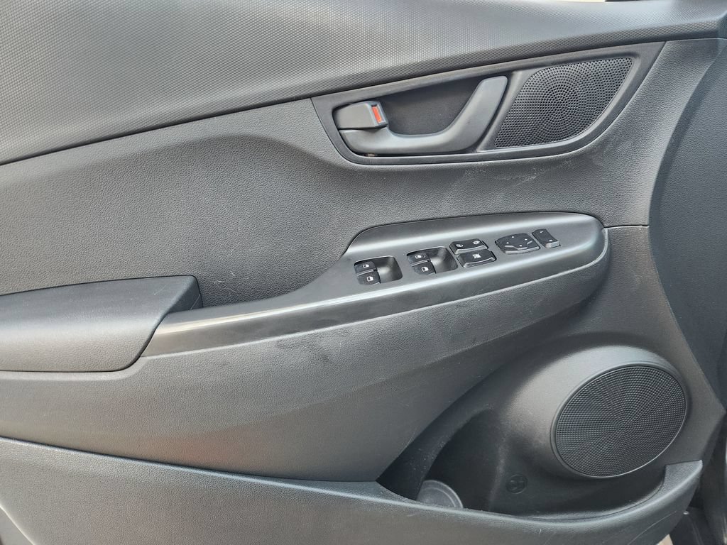 Used 2019 Hyundai Kona SE FWD image 20