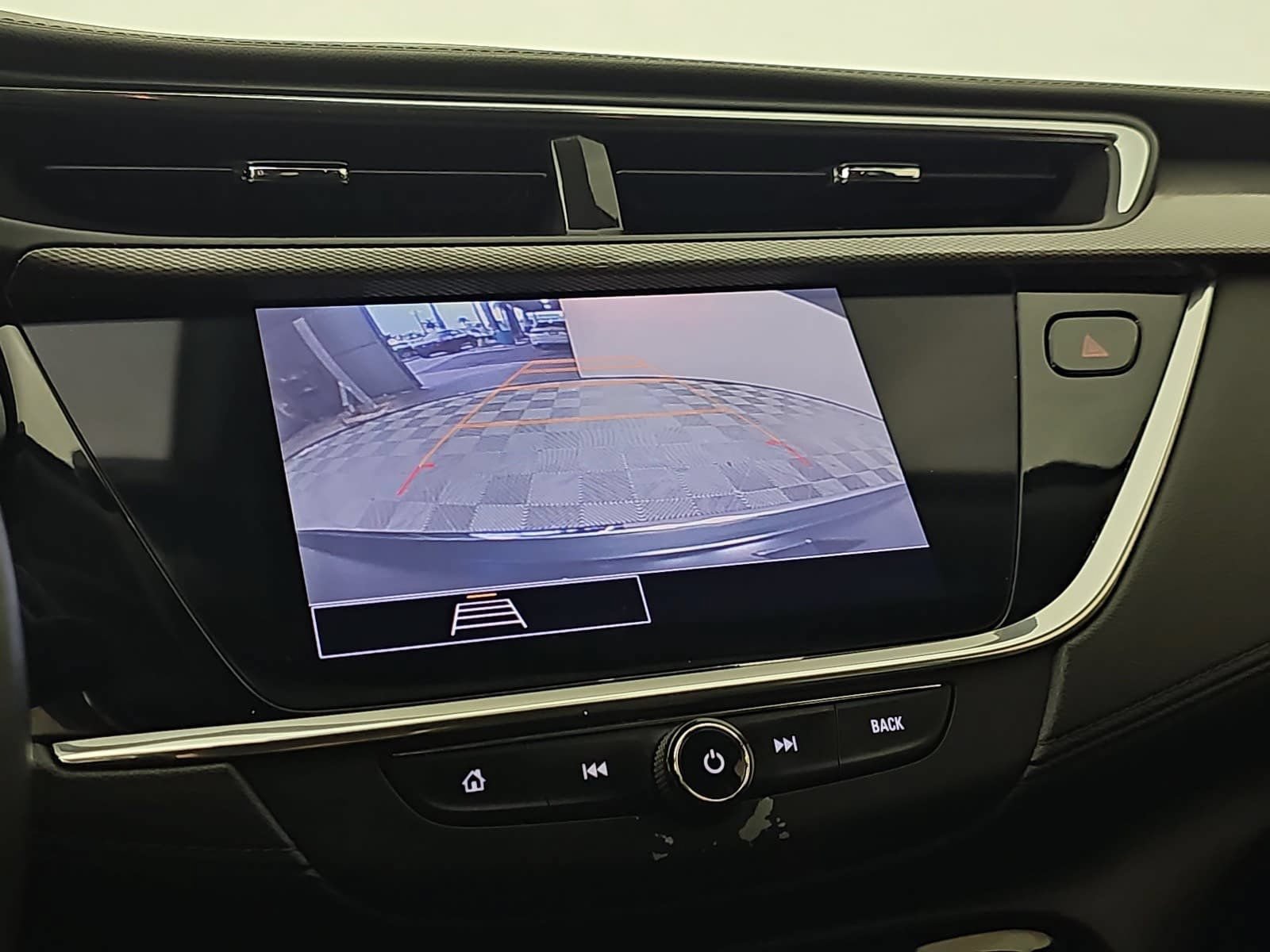 Used 2023 Buick Encore GX Essence w/ Experience Buick Package FWD image 21