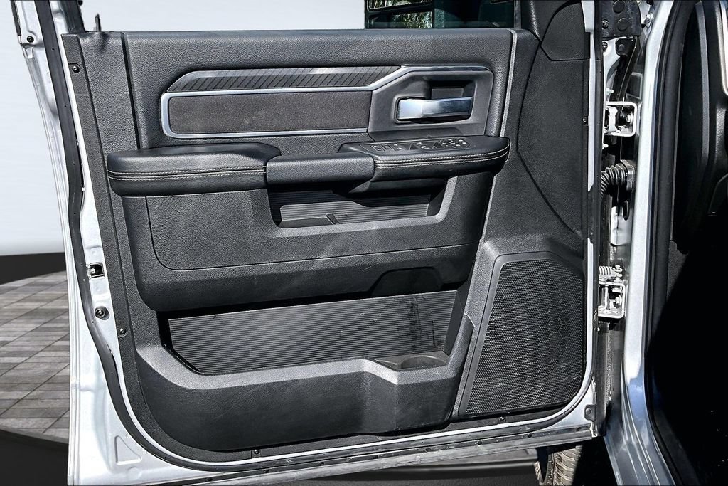 Certified 2026 RAM 2500 Big Horn AWD/4WD image 13