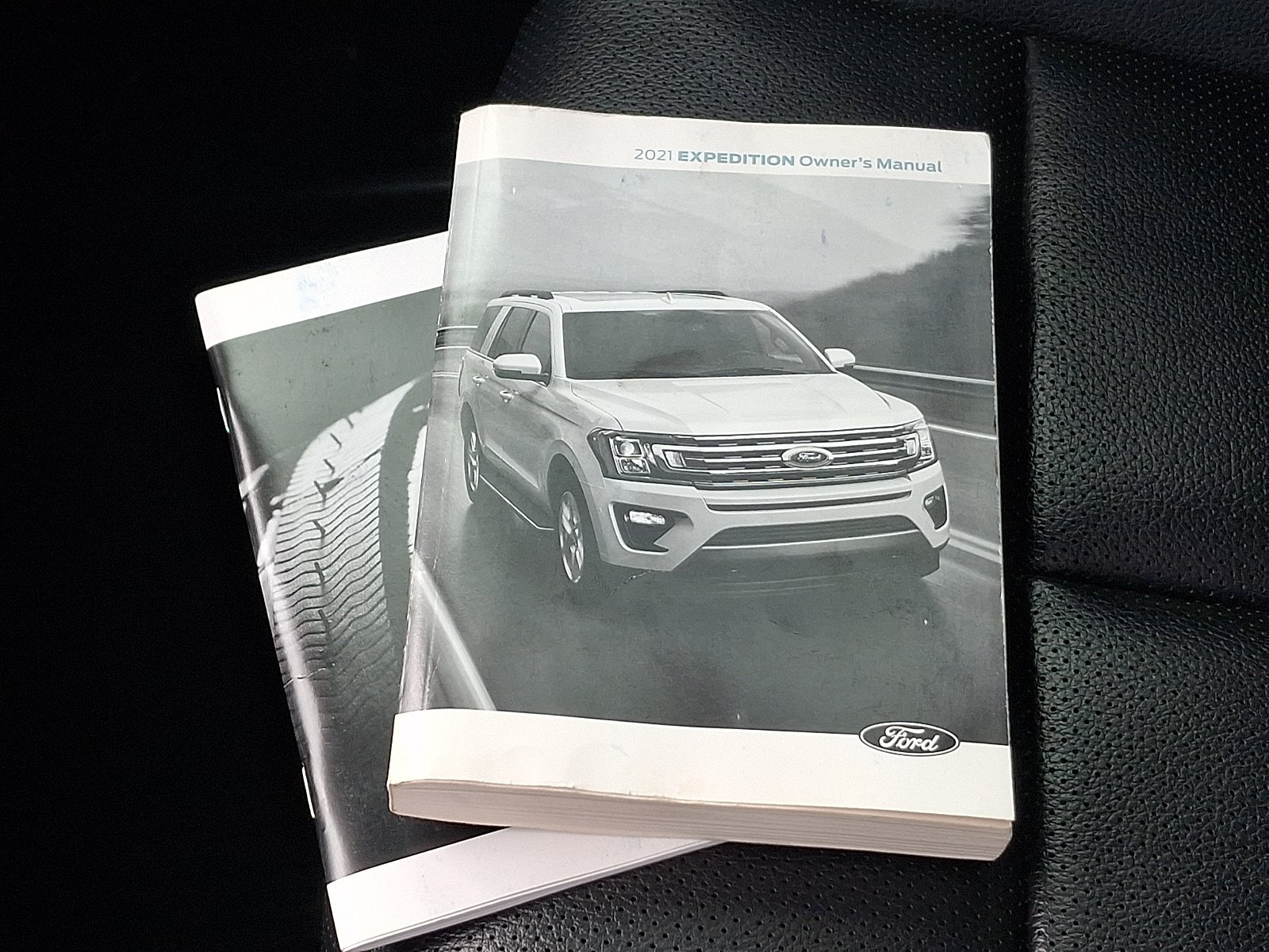 Used 2021 Ford Expedition XLT AWD/4WD image 31