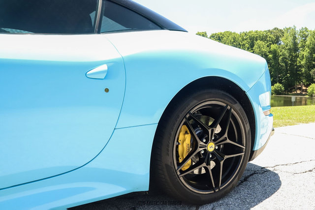 Used 2015 Ferrari California T RWD image 79