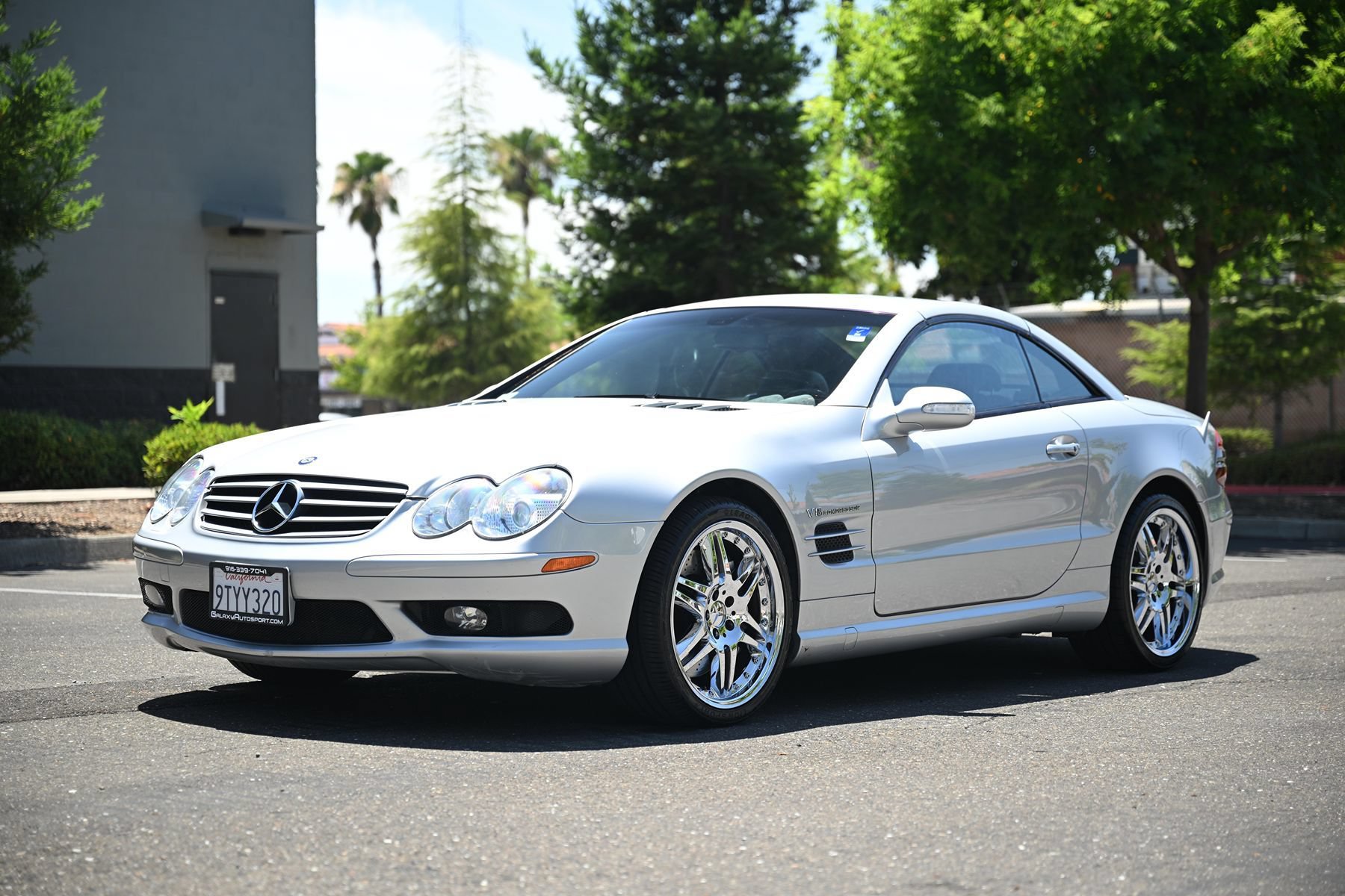 Used 2003 Mercedes-Benz SL 55 AMG image 3