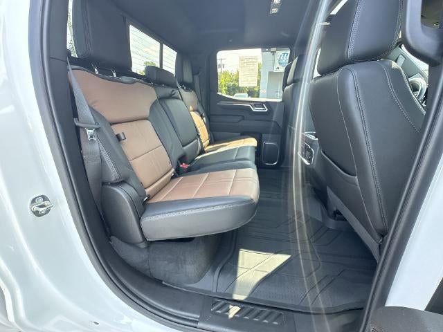 Used 2023 Chevrolet Silverado 1500 High Country w/ High Country Premium Package image 28