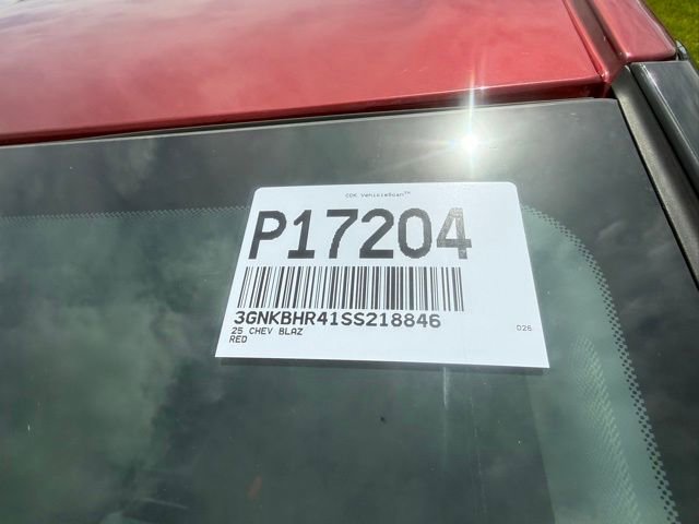 Used 2025 Chevrolet Blazer LT AWD/4WD image 10
