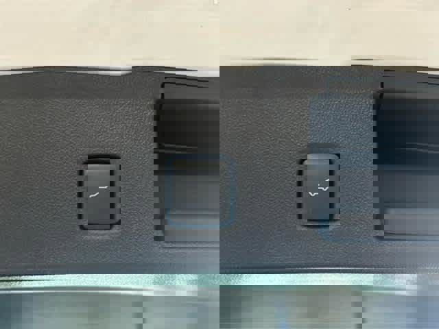 New 2025 Ford Escape ST-Line w/ Cold Weather Package image 23