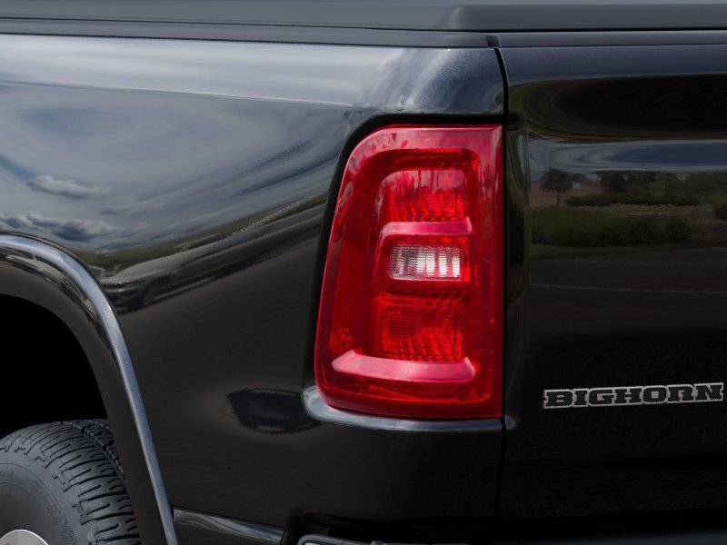New 2026 RAM 1500 Big Horn AWD/4WD image 9