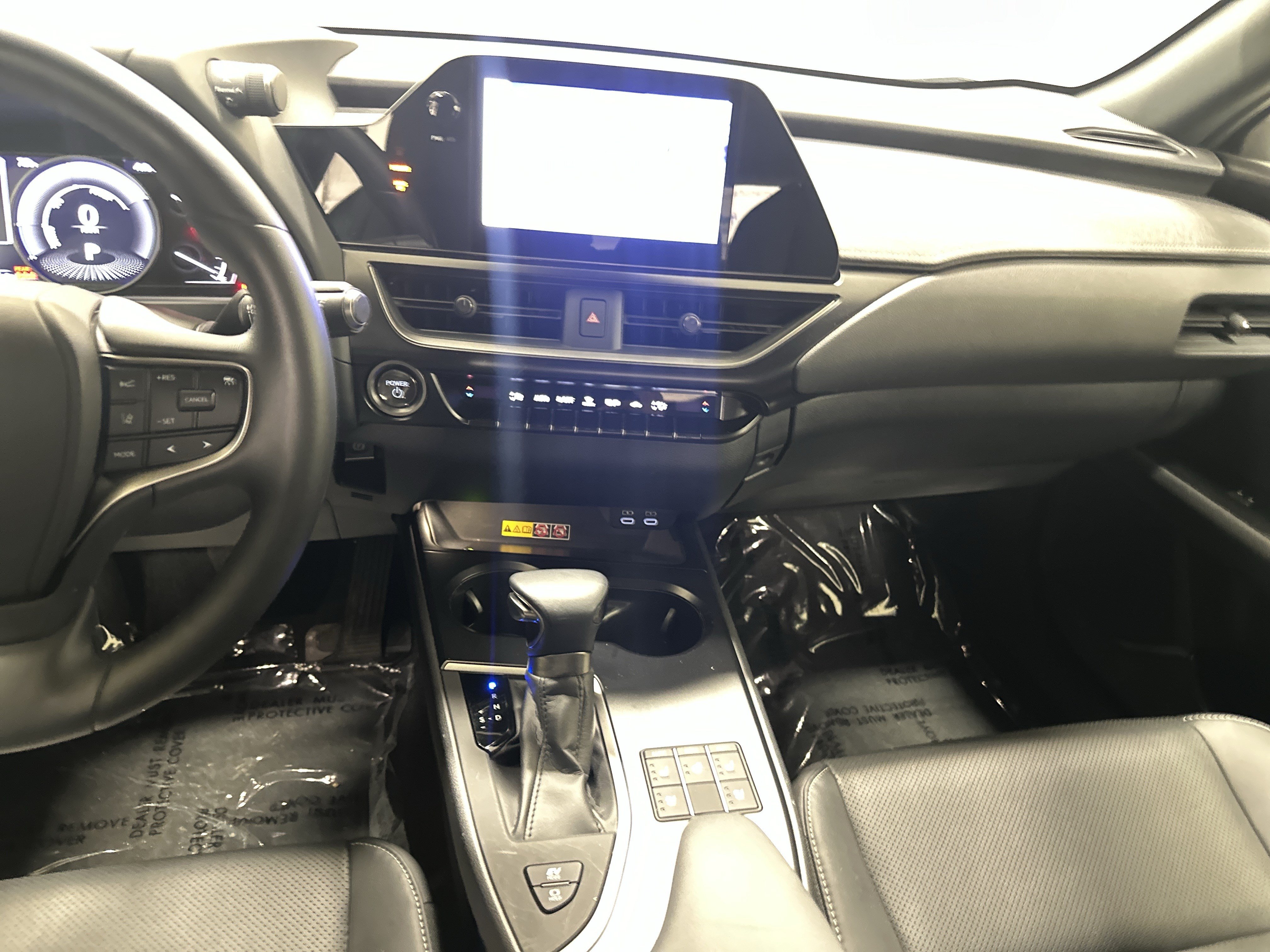 Certified 2023 Lexus UX 250h F Sport w/ Accessory Package (Z2) AWD/4WD image 30