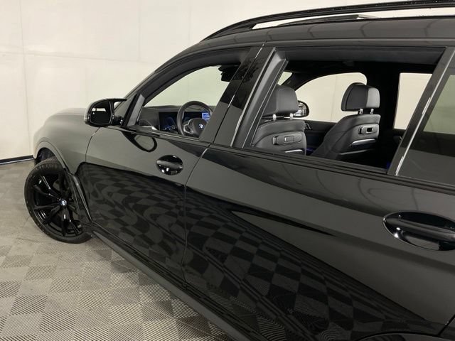 Used 2024 BMW X7 M60i w/ Executive Package AWD/4WD image 38