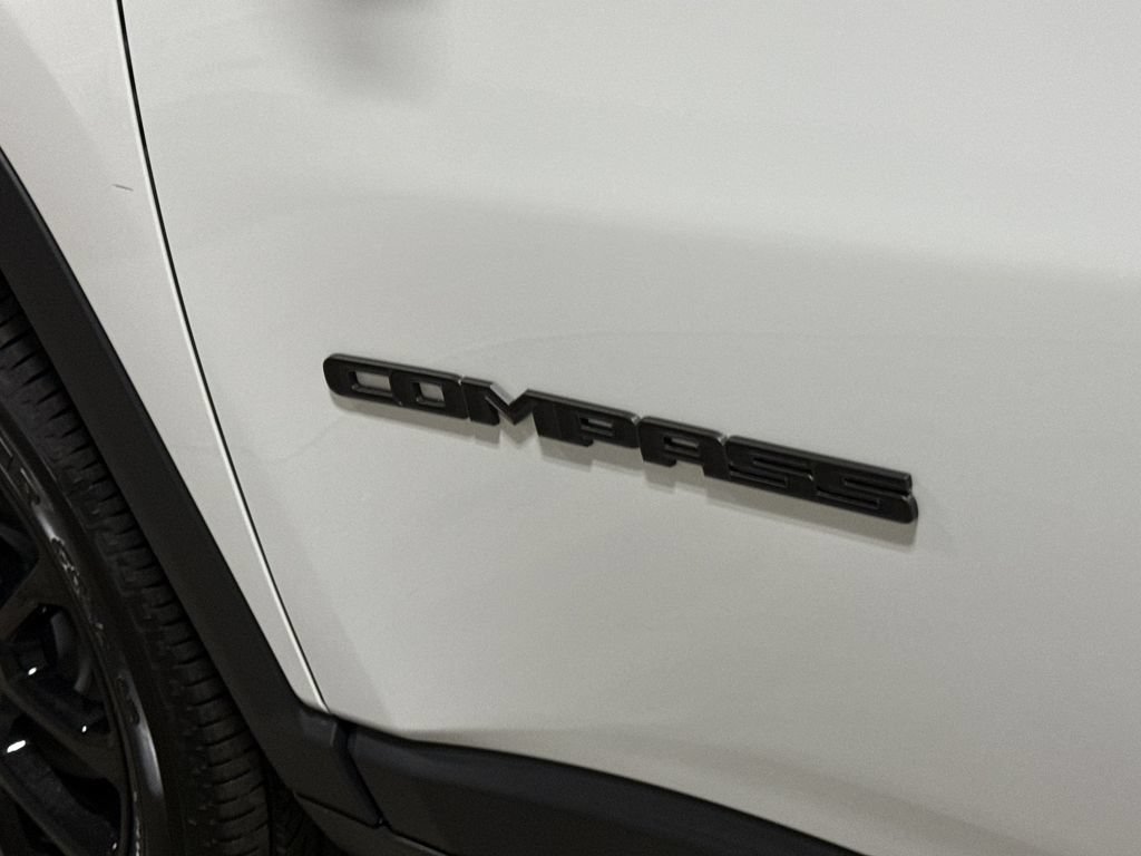 New 2026 Jeep Compass Latitude AWD/4WD image 25