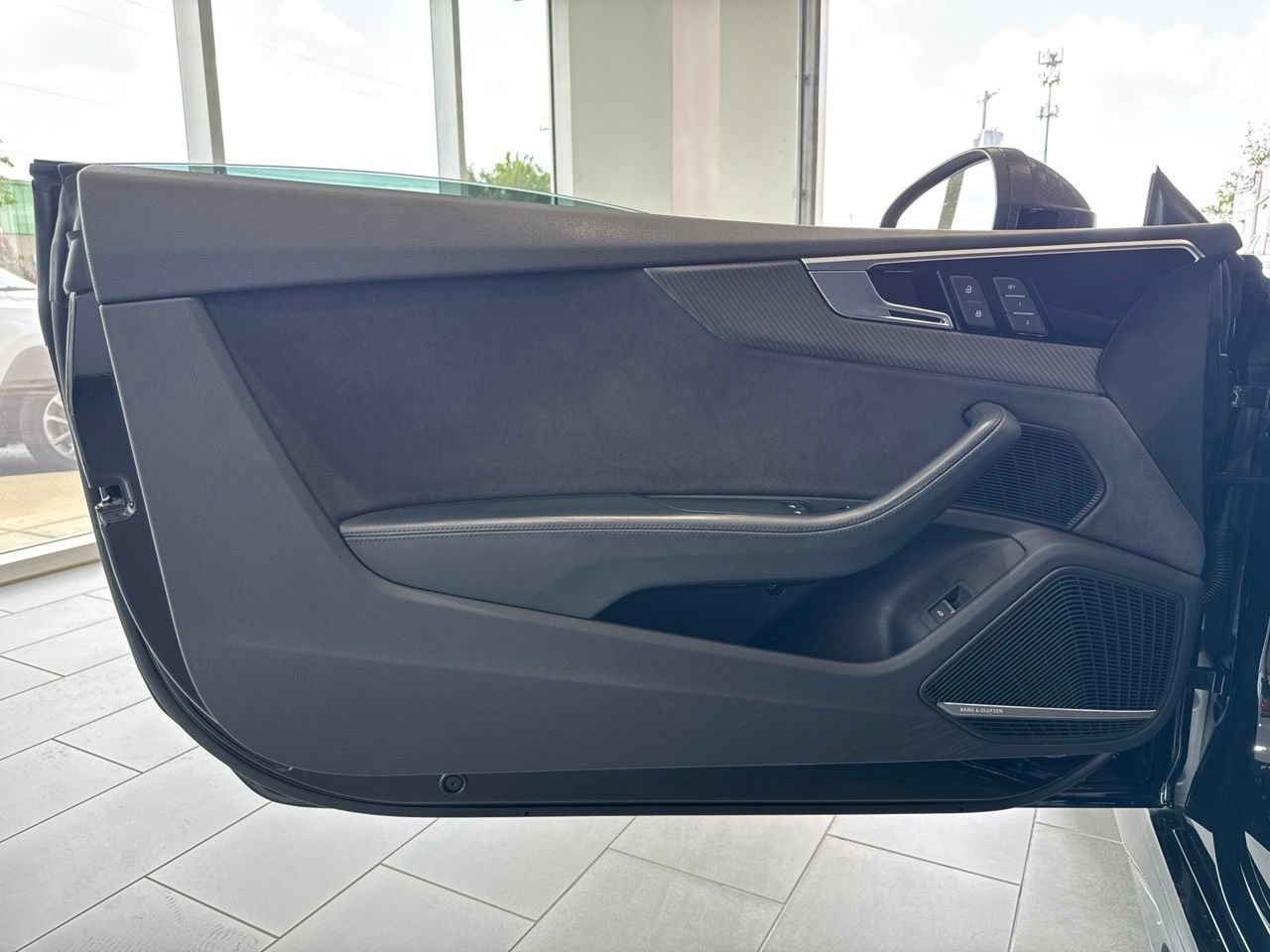 Used 2023 Audi RS 5 AWD/4WD image 46