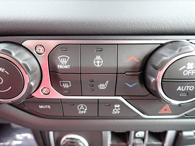 New 2026 Jeep Wrangler Sahara image 18