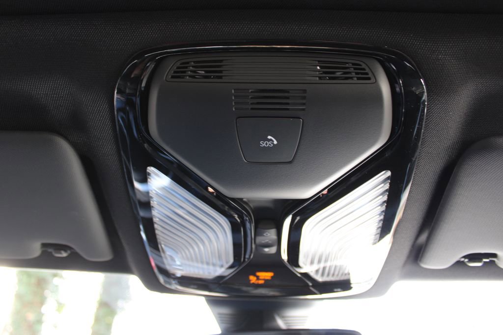 New 2026 BMW 330i xDrive Sedan w/ M Sport Package image 50