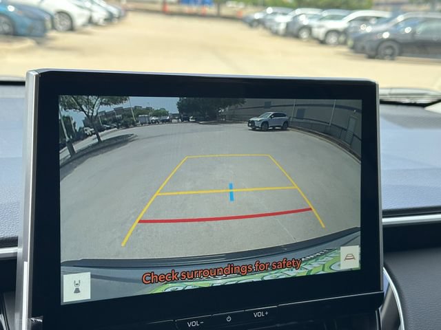 Used 2026 Toyota Corolla Cross XLE FWD image 19