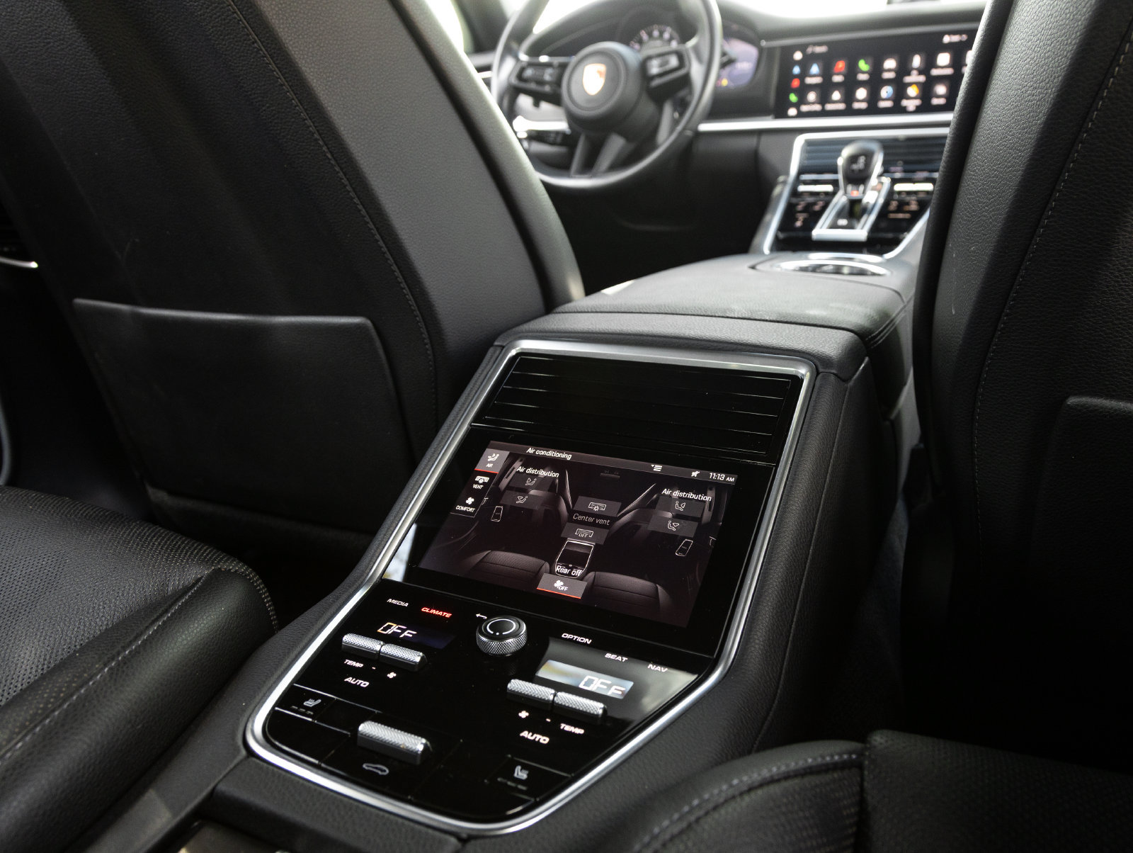 Certified 2023 Porsche Panamera 4 Platinum Edition AWD/4WD image 29