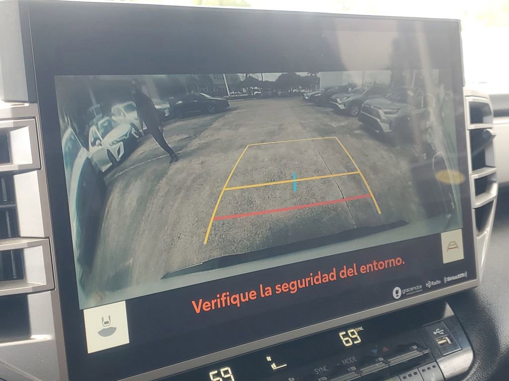 Used 2024 Toyota Tundra Limited w/ Power Package image 25