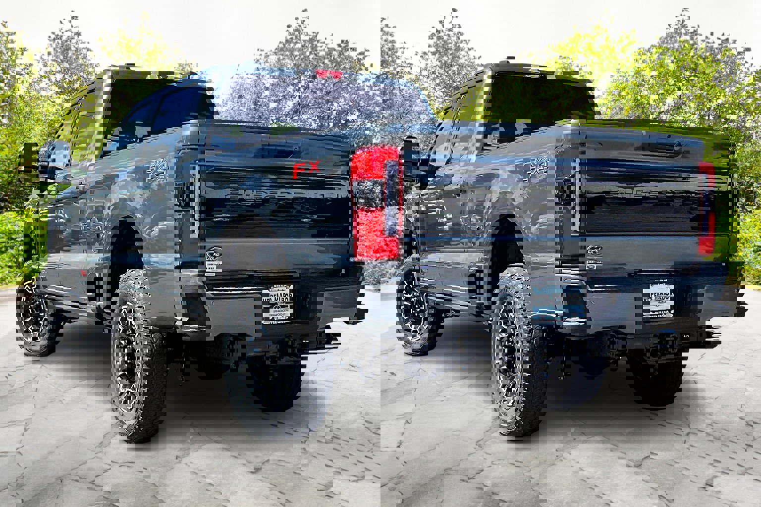 New 2026 Ford F250 Platinum image 3