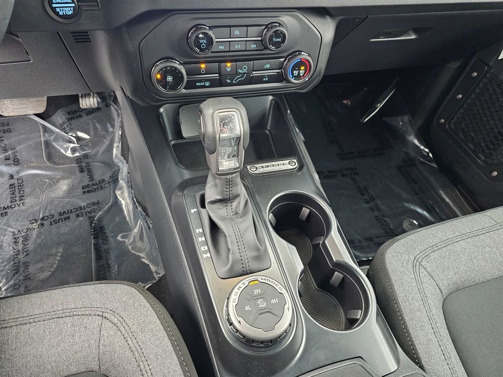New 2025 Ford Bronco 2-Door image 10