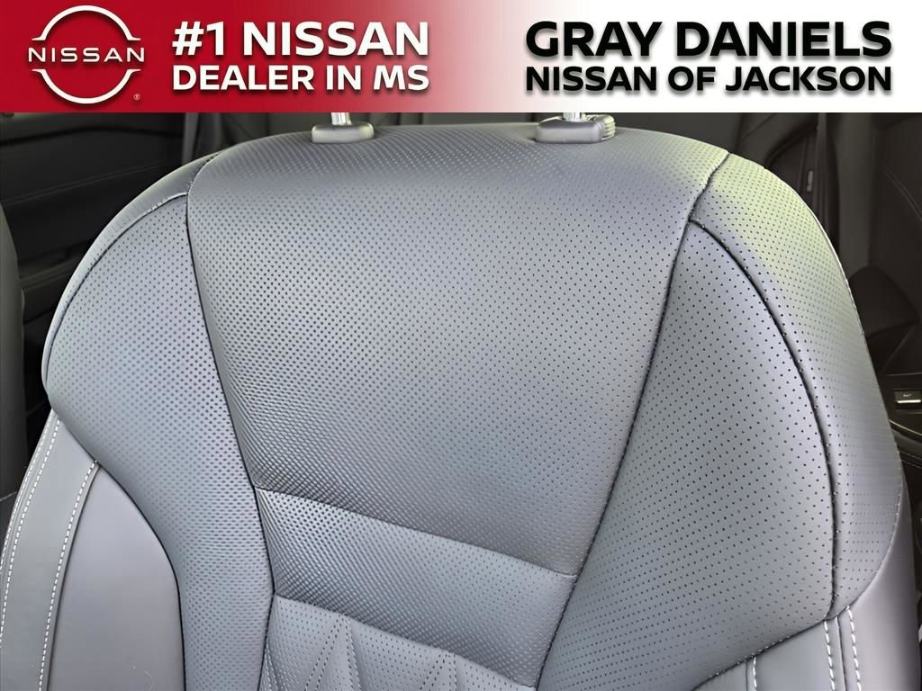 New 2026 Nissan Rogue Platinum w/ Platinum Premium Package image 15