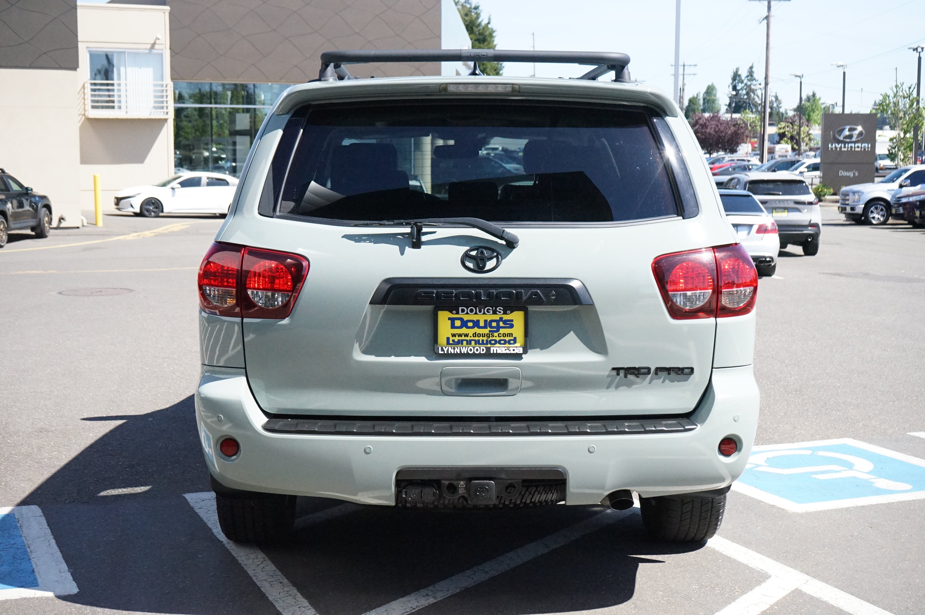 Used 2021 Toyota Sequoia TRD Pro AWD/4WD image 4