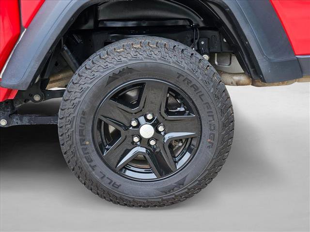 Used 2023 Jeep Gladiator Sport AWD/4WD image 19