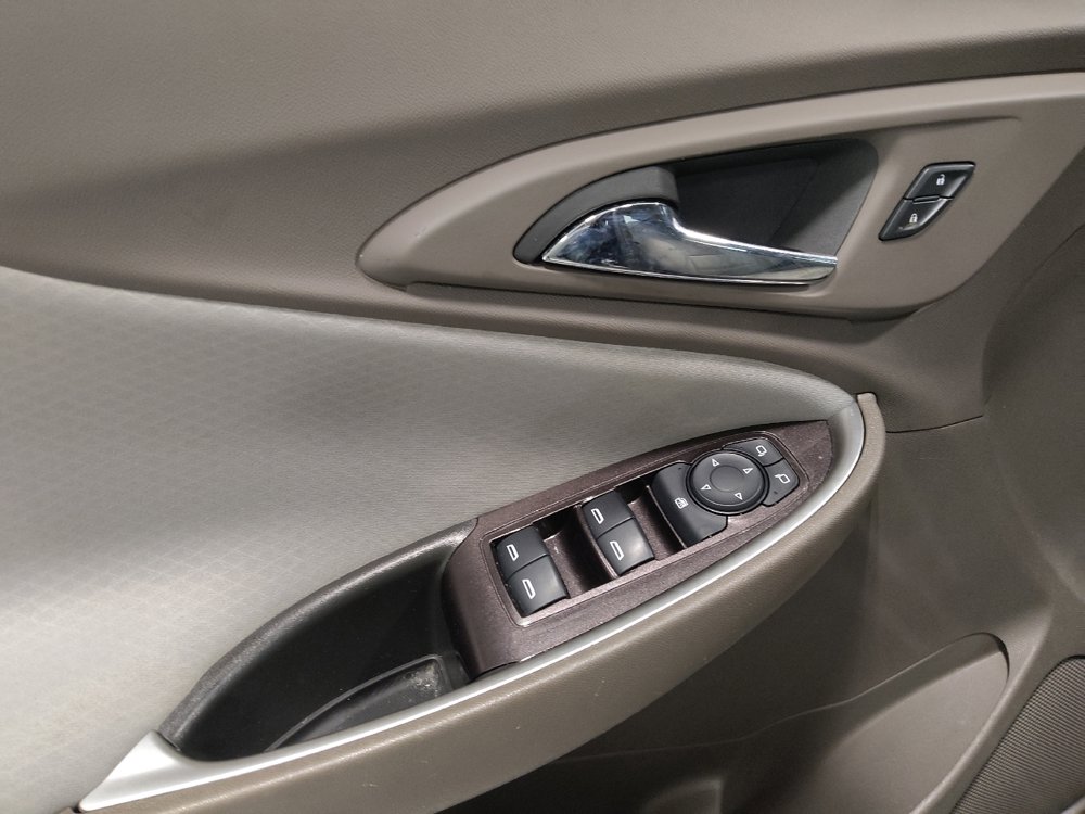 Used 2023 Chevrolet Malibu LS w/ Driver Confidence Package FWD image 27