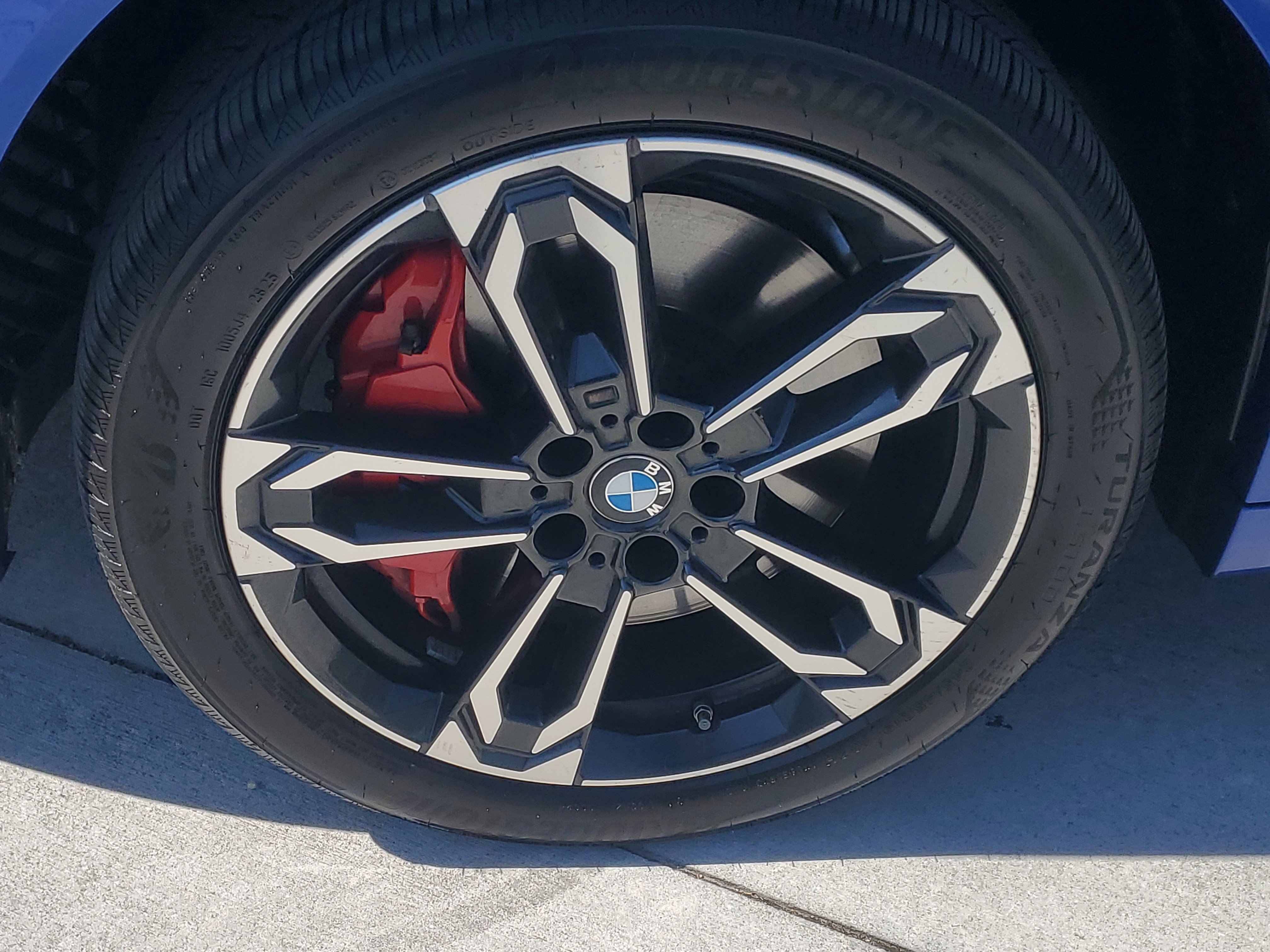 Used 2025 BMW X2 xDrive28i w/ Premium Package image 6