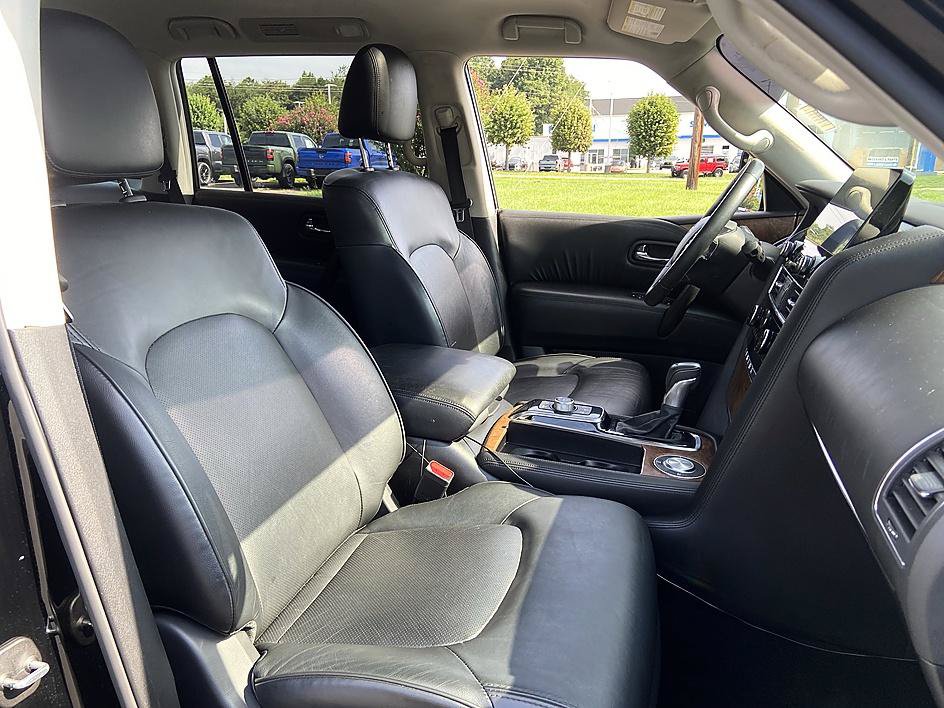 Used 2023 Nissan Armada SL w/ Captain's Chairs Package RWD image 18