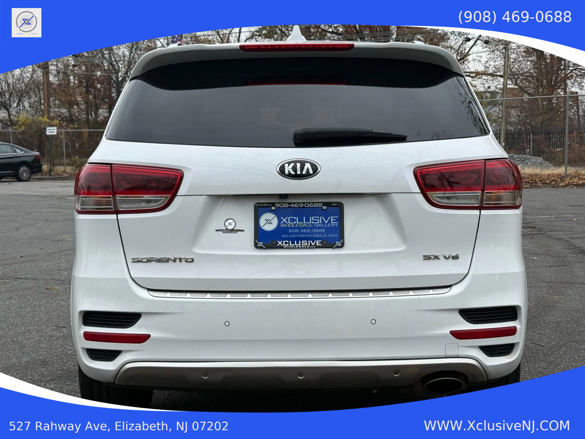 Used 2017 Kia Sorento SX image 3