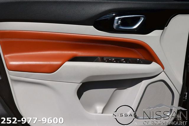 Used 2024 Jeep Compass Limited AWD/4WD image 12
