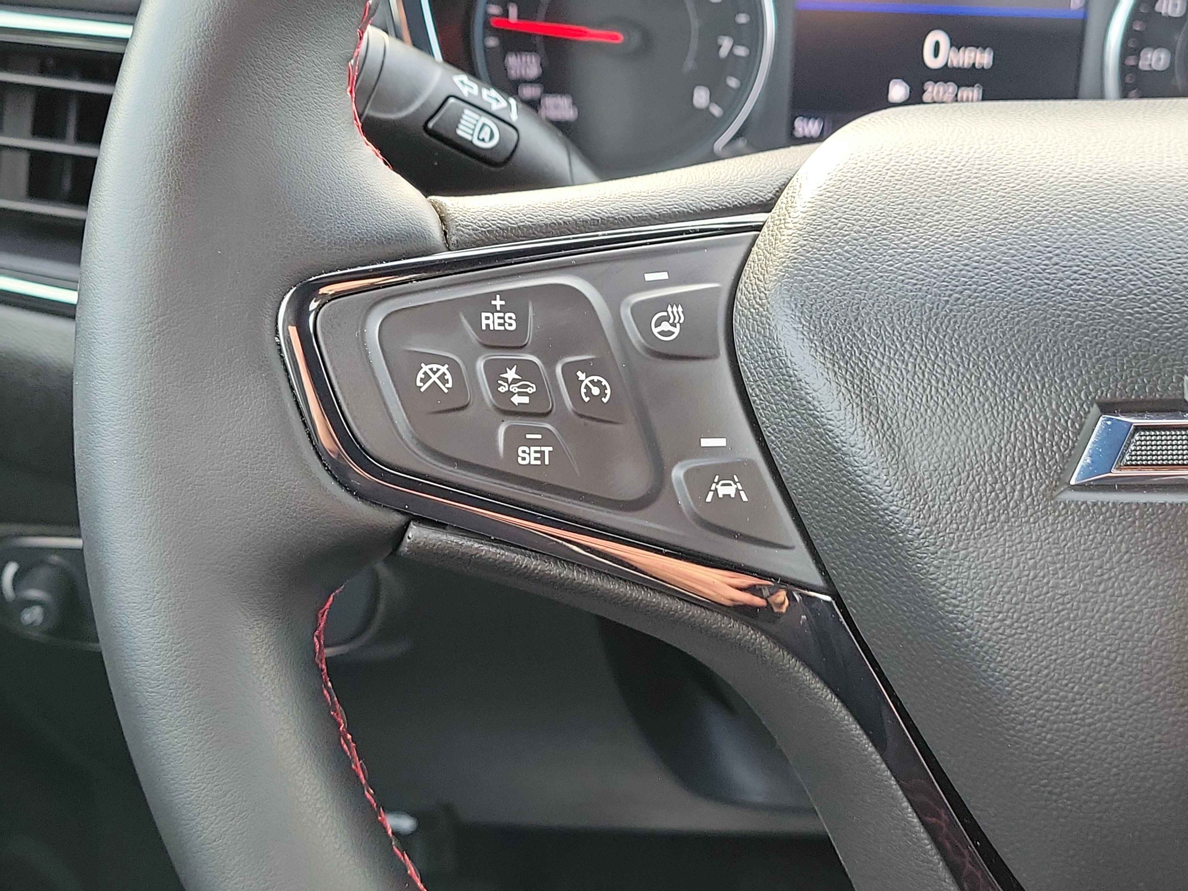 Certified 2024 Chevrolet Equinox RS image 19