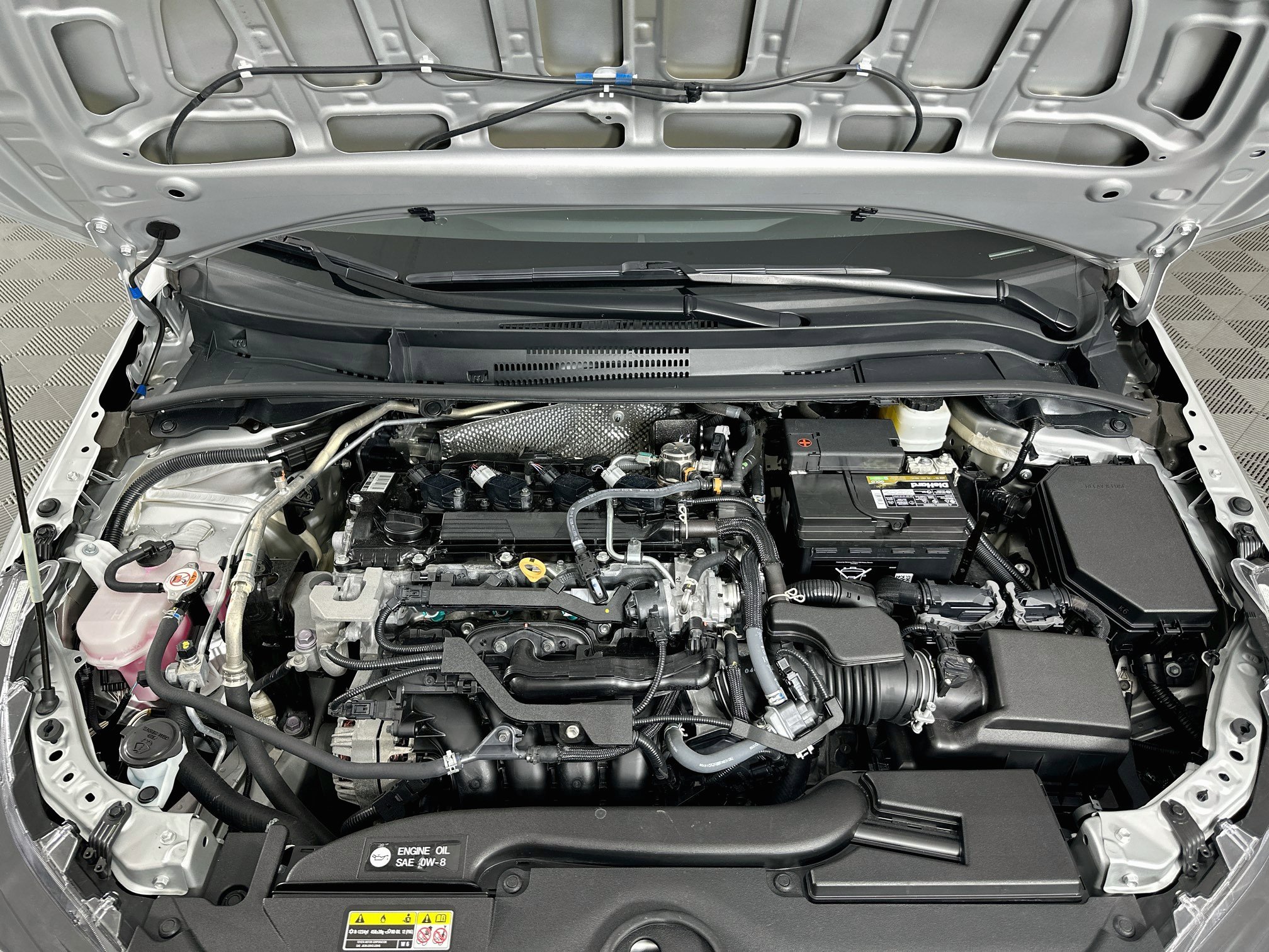 Used 2025 Toyota Corolla LE FWD image 30