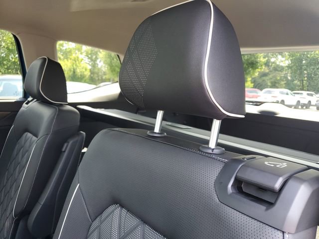 New 2026 Volkswagen Atlas SEL Premium R-Line image 10