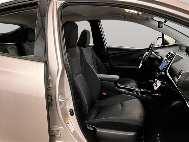 Used 2017 Toyota Prius Prime Plus w/ Carpet Mat Package FWD image 7