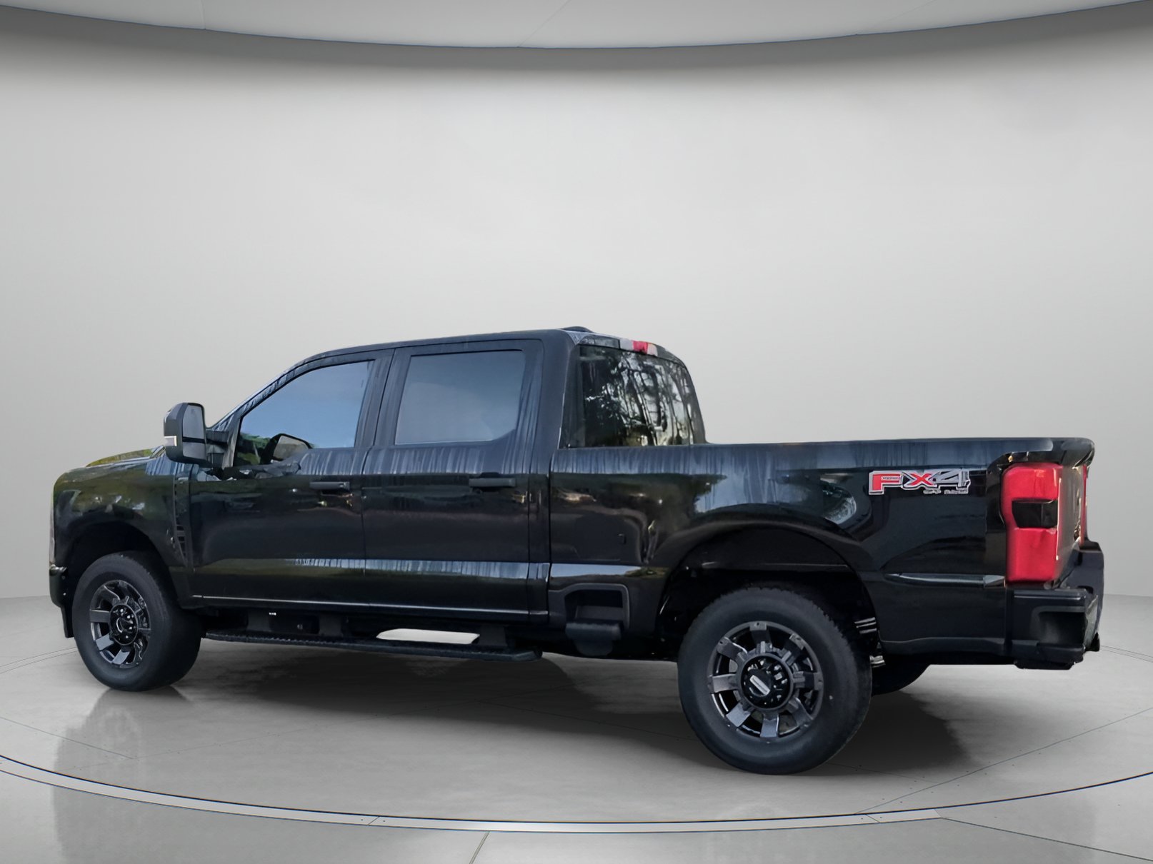 Certified 2024 Ford F250 XL w/ STX Appearance Package AWD/4WD image 19