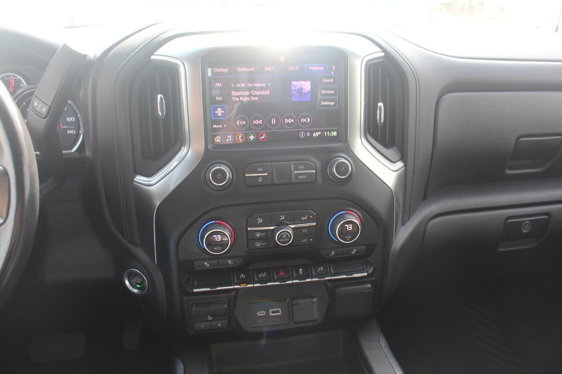 Used 2021 Chevrolet Silverado 1500 RST w/ Convenience Package II image 10