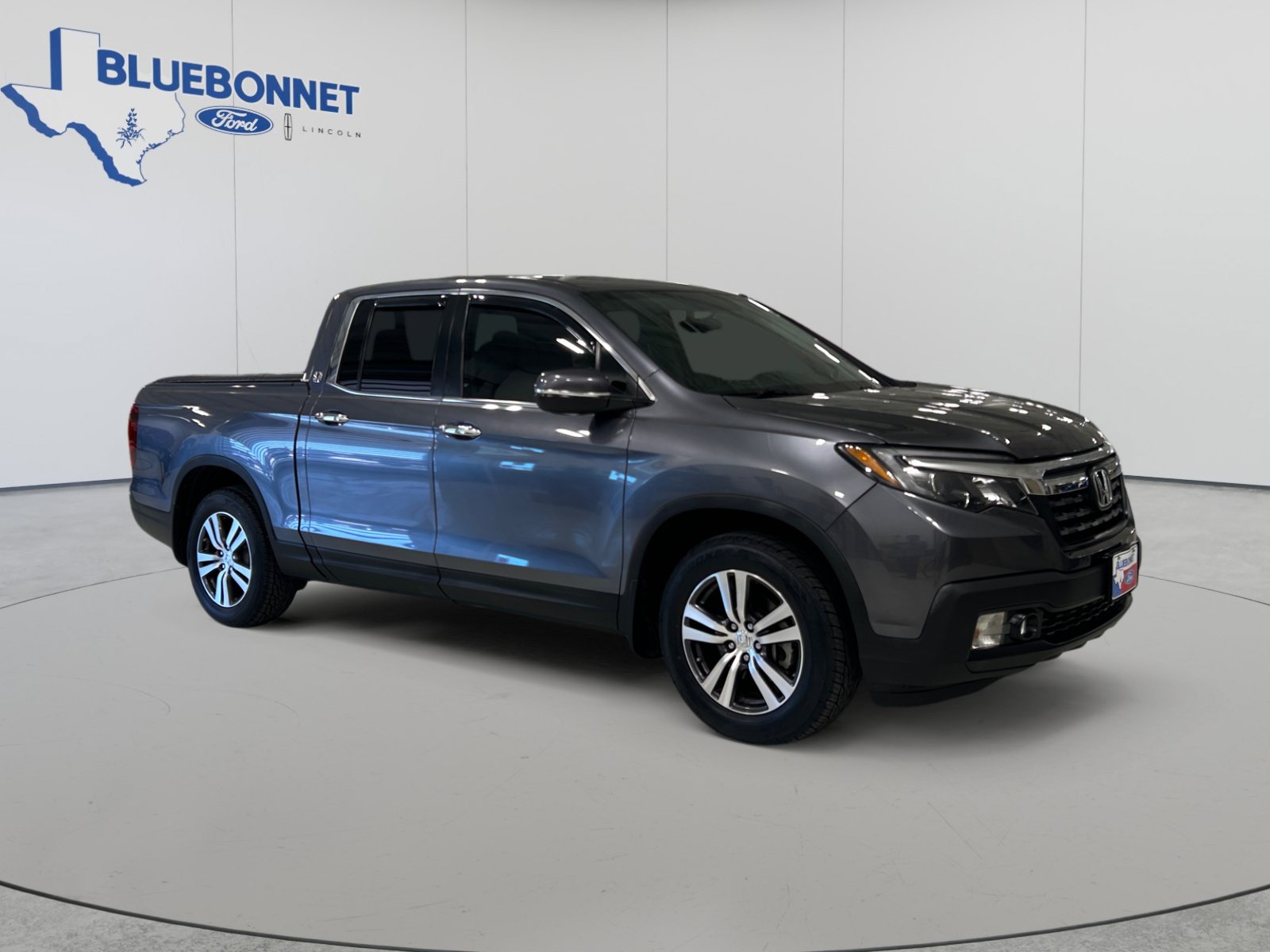 Used 2017 Honda Ridgeline RTS image 3