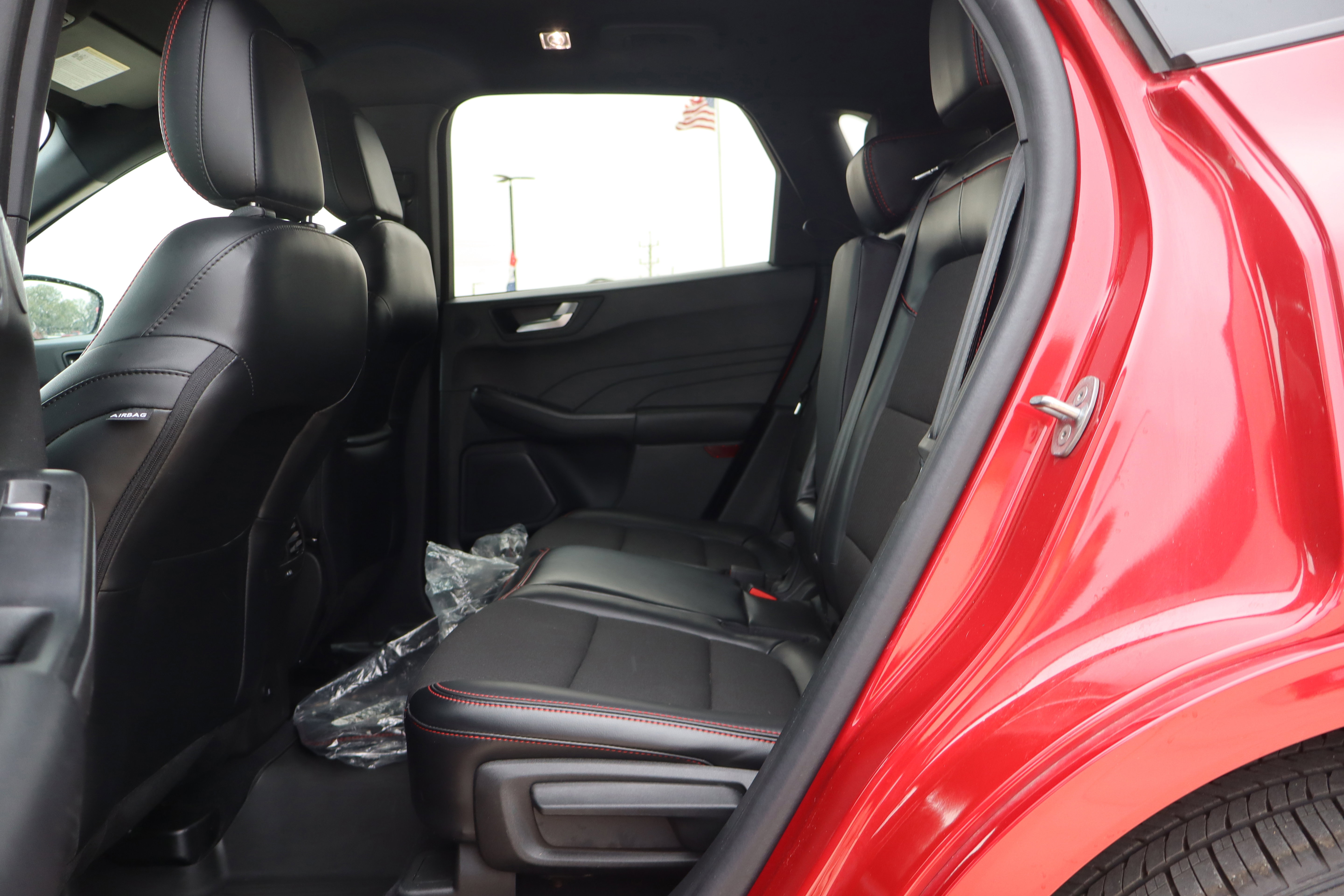Used 2023 Ford Escape ST-Line Select w/ Tech Pack #2 image 11