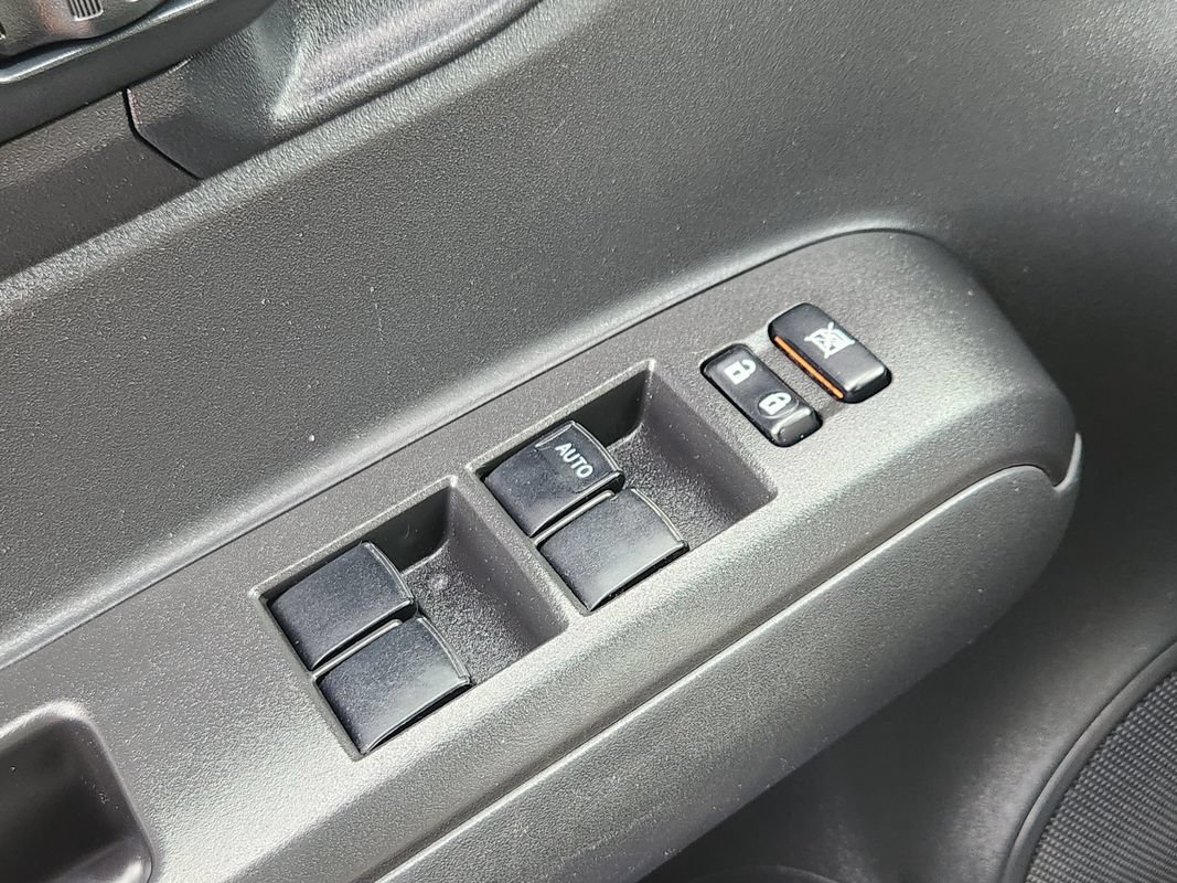 Used 2014 Scion xB FWD image 26
