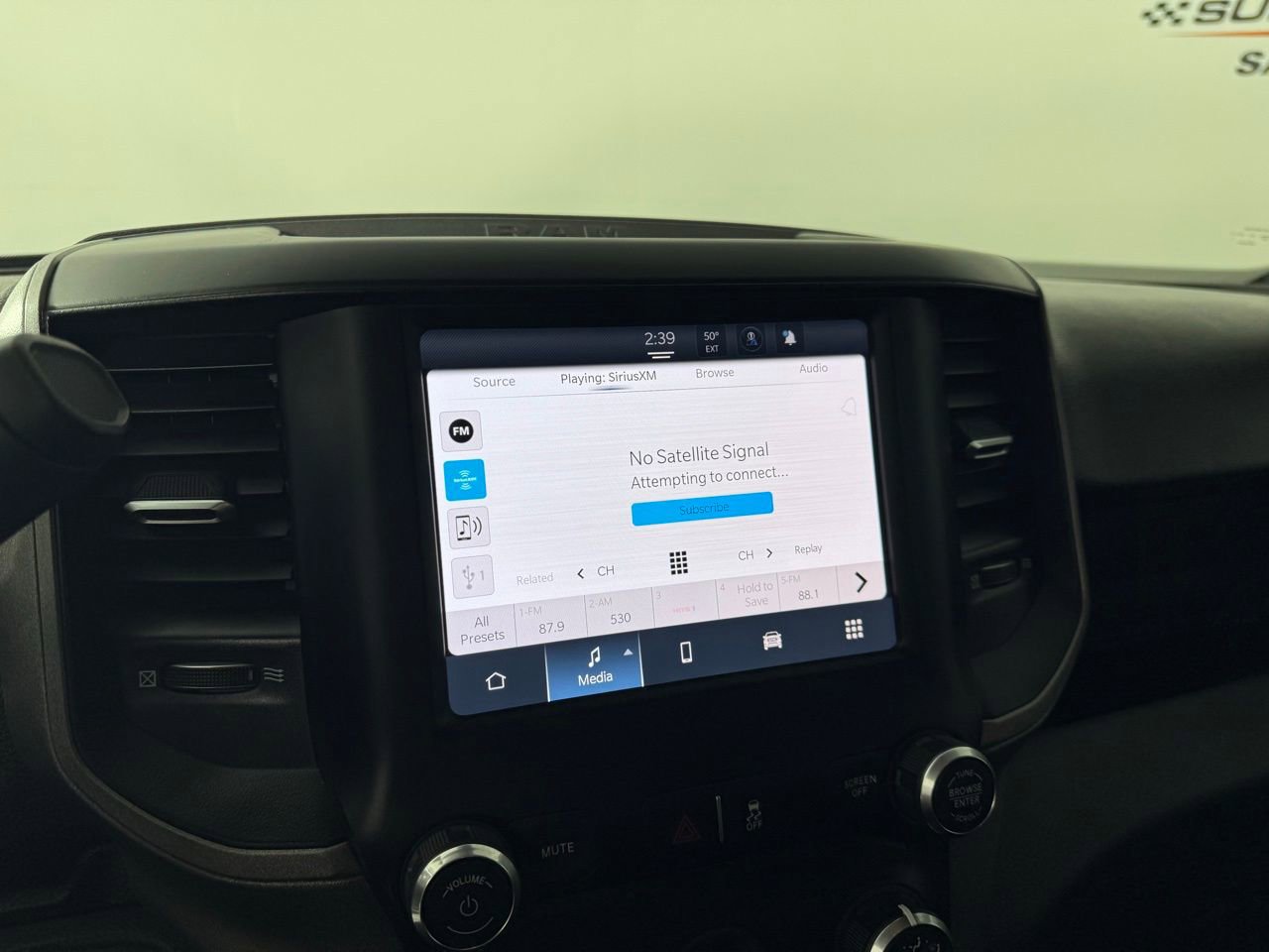 Used 2024 RAM 3500 Tradesman w/ Chrome Appearance Group image 14