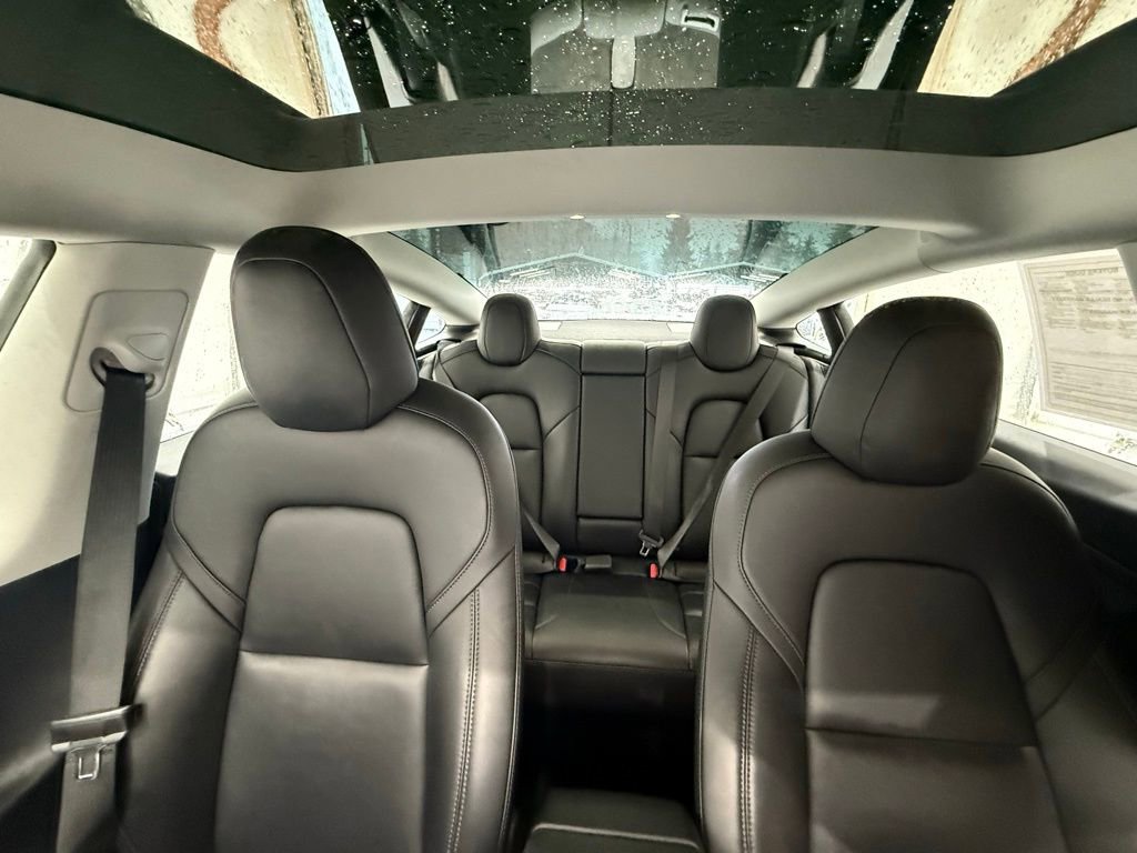 Used 2021 Tesla Model 3 Performance image 29