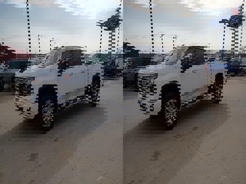 New 2025 Chevrolet Silverado 2500 High Country w/ Technology Package image 7