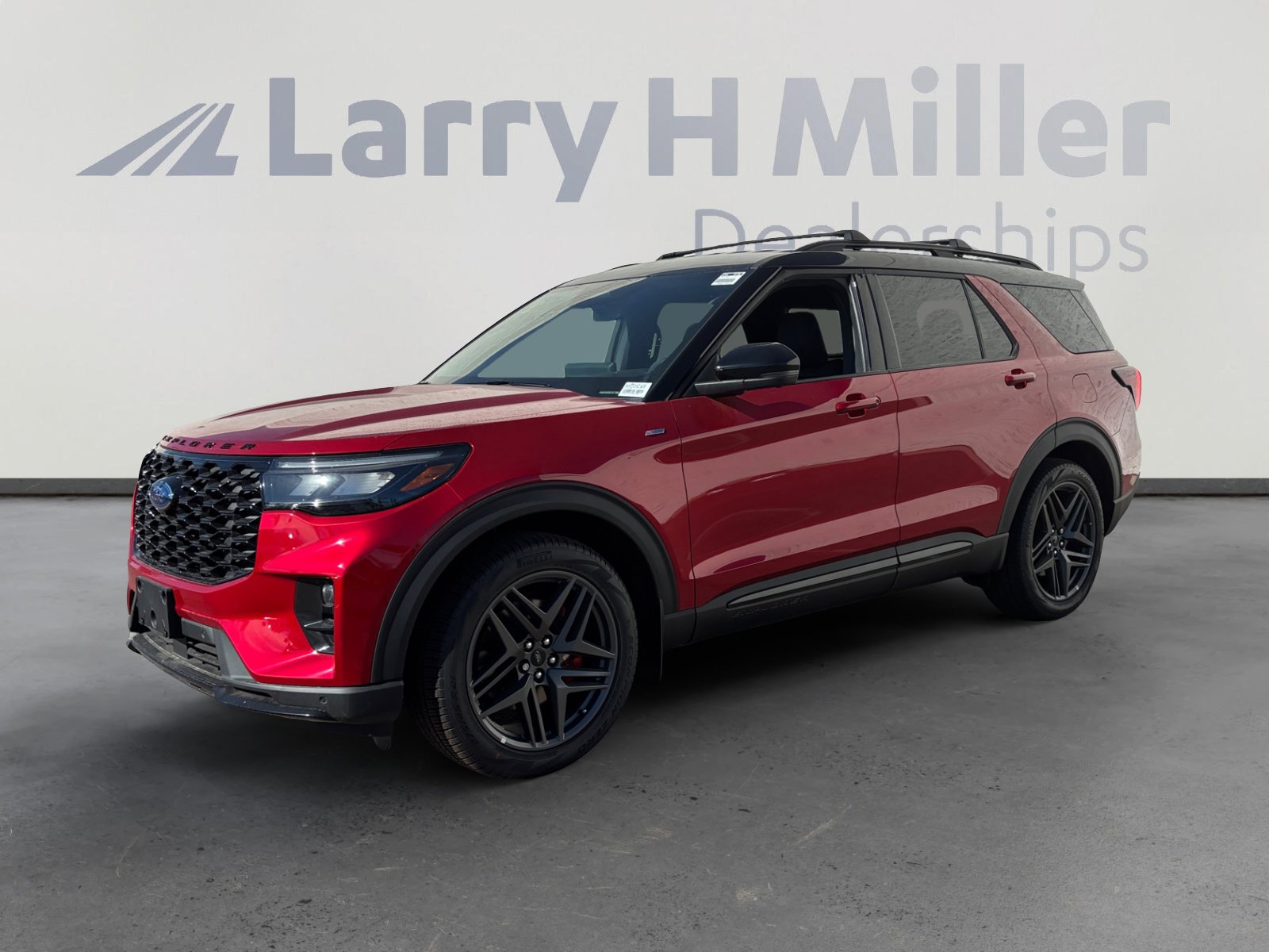 New 2025 Ford Explorer ST-Line w/ Premium Package RWD video 1