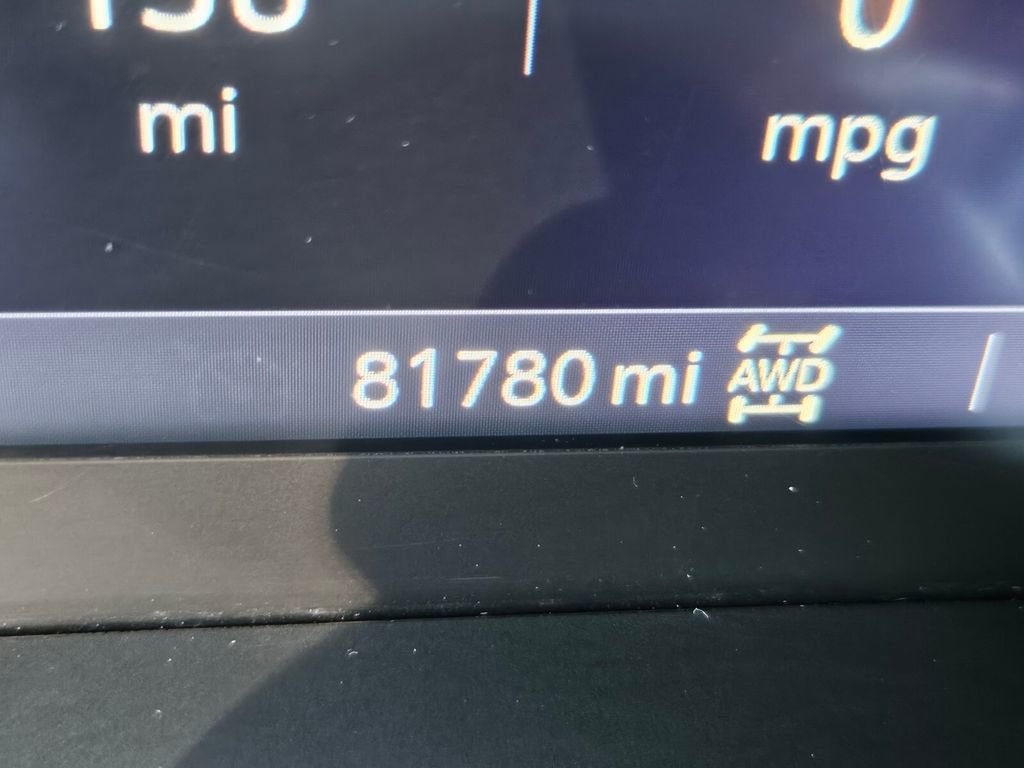 Used 2021 Buick Encore GX Select image 29