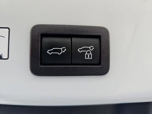 Used 2024 Toyota Prius Prime Premium image 13