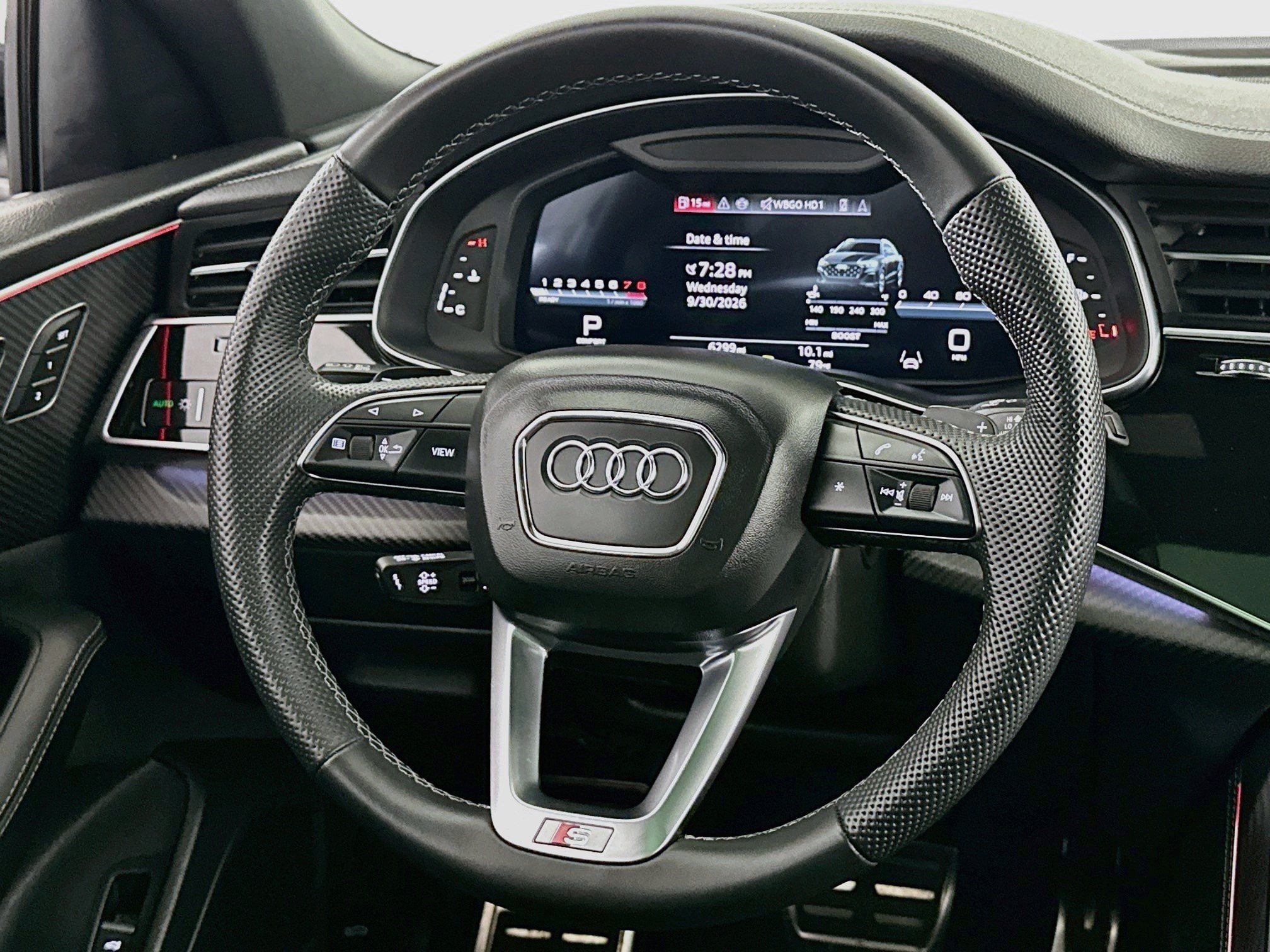 Used 2025 Audi SQ8 Prestige AWD/4WD image 8