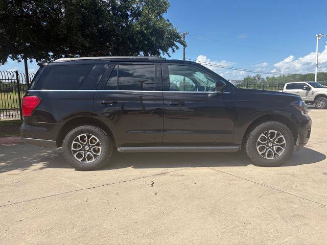Certified 2024 Ford Expedition XLT AWD/4WD image 2