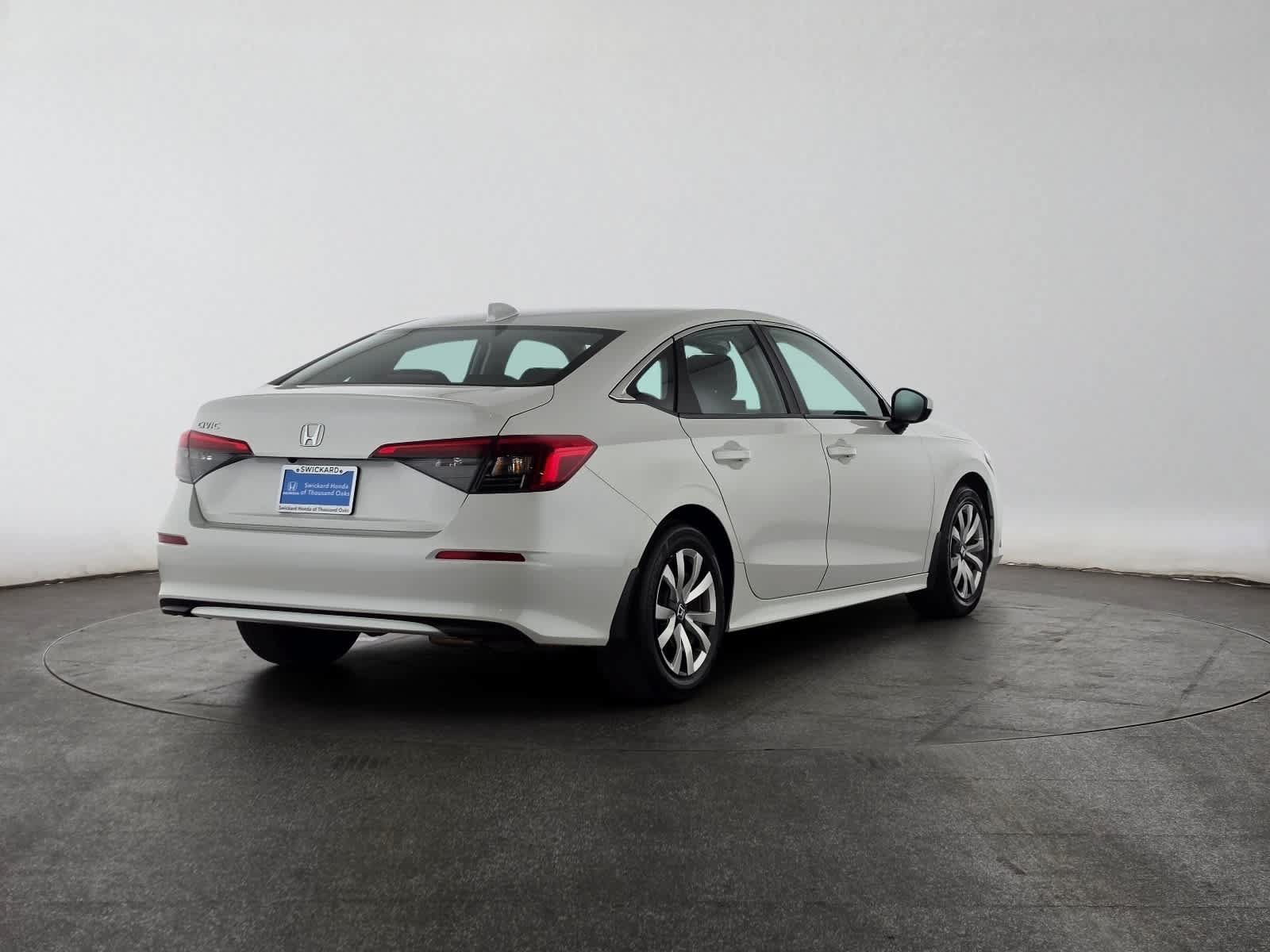 Used 2023 Honda Civic LX image 3