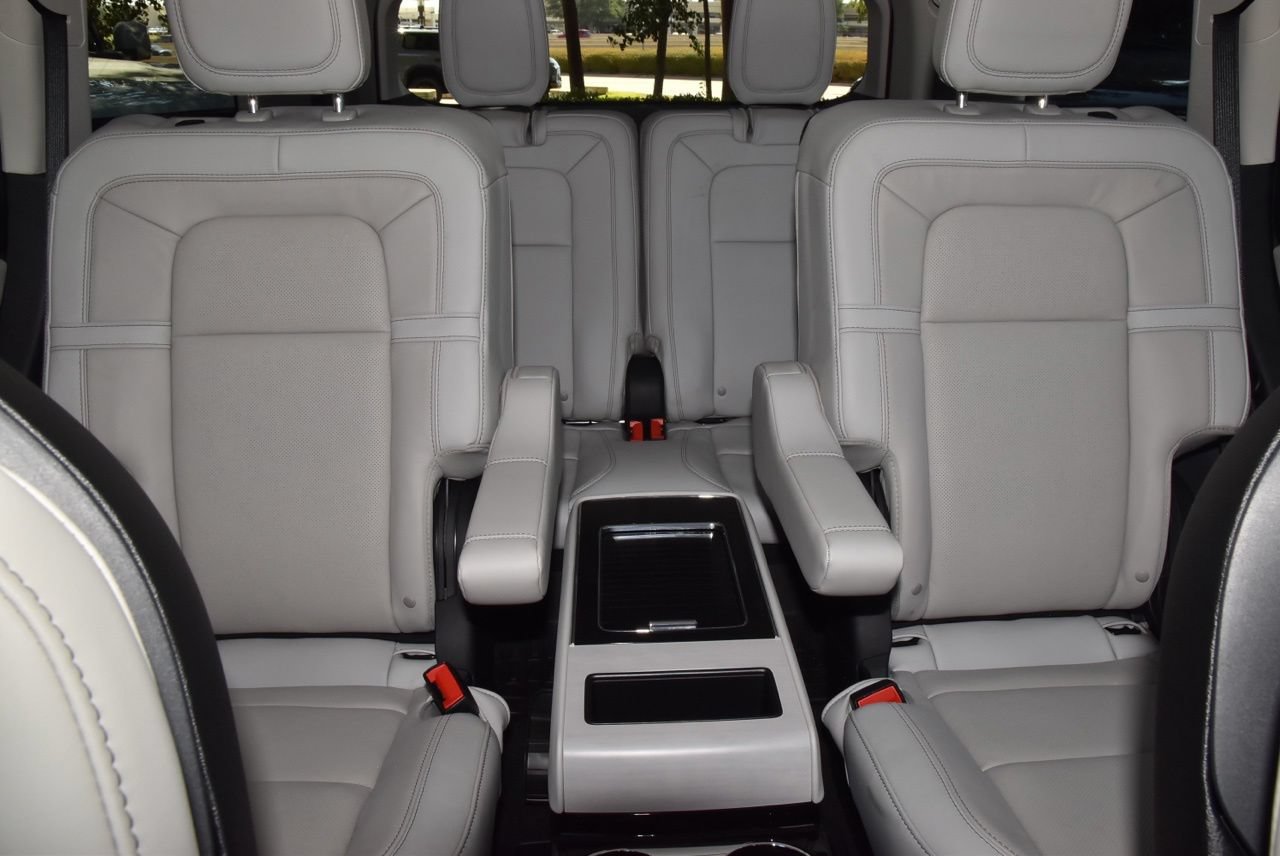 Certified 2026 Lincoln Aviator Reserve AWD/4WD image 22