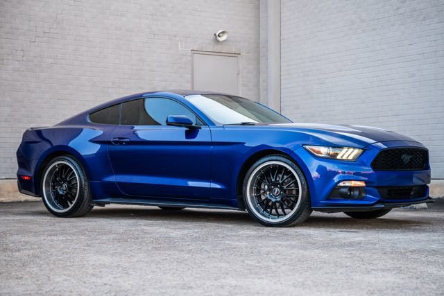 Used 2016 Ford Mustang Premium RWD image 28